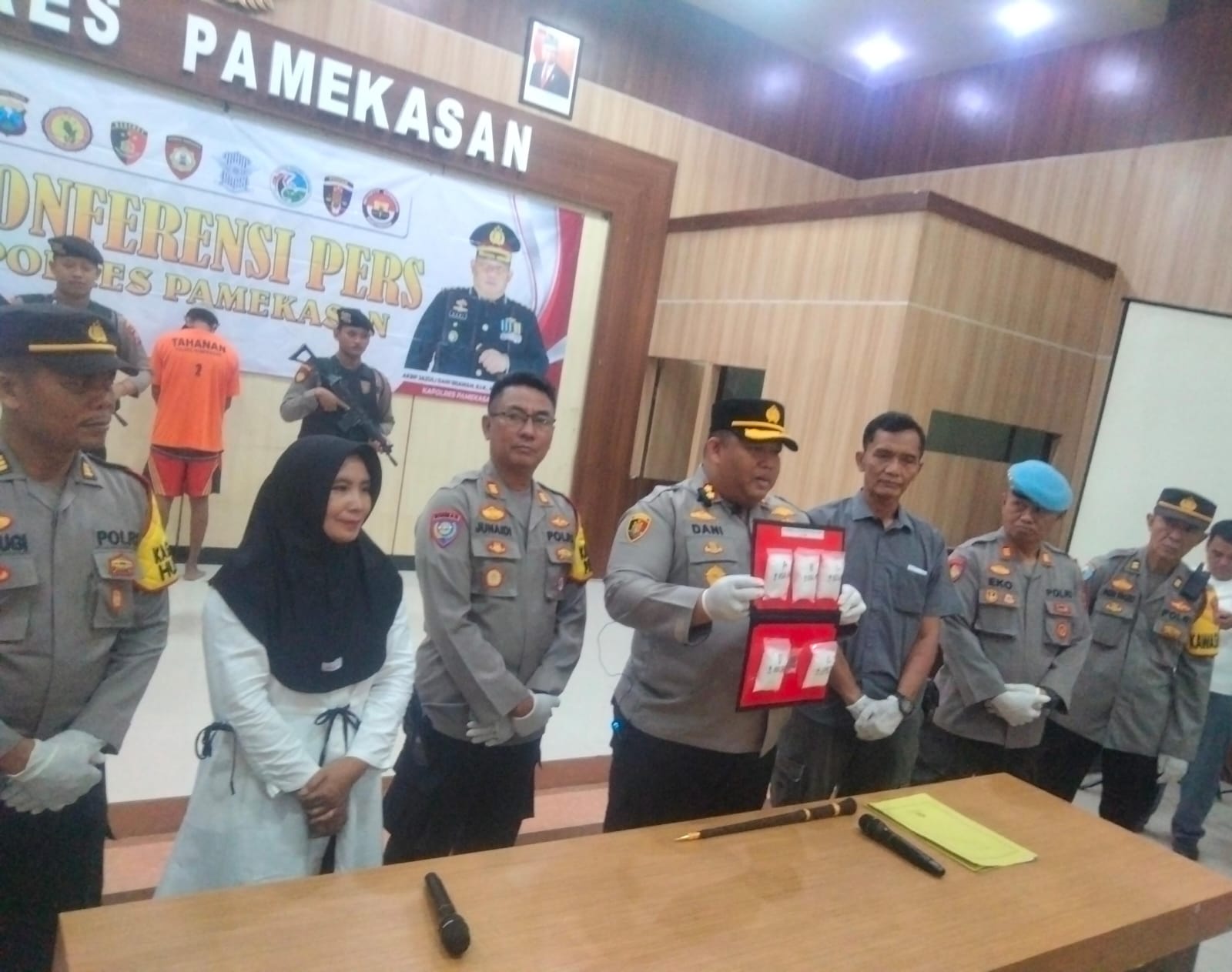 Polres Pamekasan Tangkap Pengedar dan Kurir Sabu-Sabu