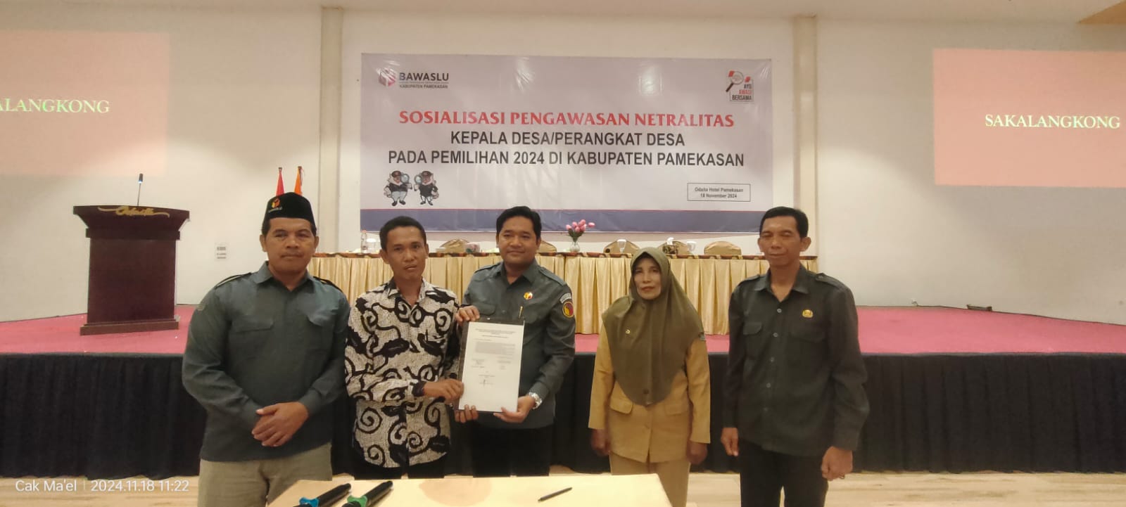 Bawaslu Pamekasan Sosialisasi Netralitas Terhadap Kepala Desa se-Kabupaten Pamekasan untuk Pilkada 2024