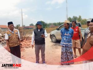 Wabup Pamekasan Tinjau Langsung Korban Kebakaran di Desa Gro’om Proppo