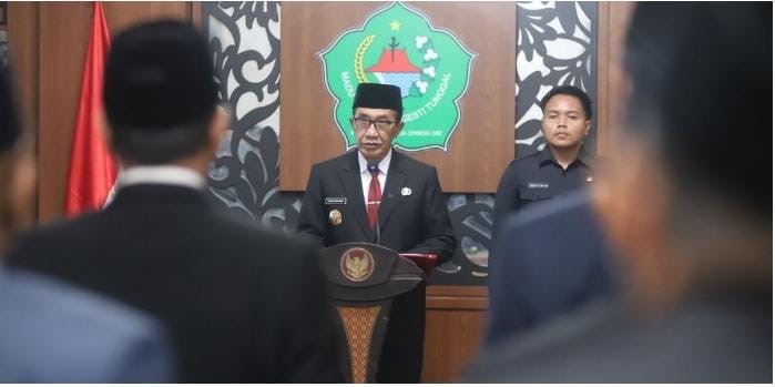 Motasi Pejabat Eselon II, Bupati Pamekasan: semoga lebih profesional dalam menjalankan roda pemerintahan