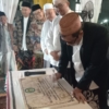 H. Her Resmikan Gedung LPI PP Darut Tauhid, Anugerahkan Rp100 Juta untuk Wisudawan Terbaik pada Wisuda Ke-III
