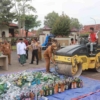 Pemkab Pamekasan Musnahkan Ribuan Botol Miras Jelang Ramadan